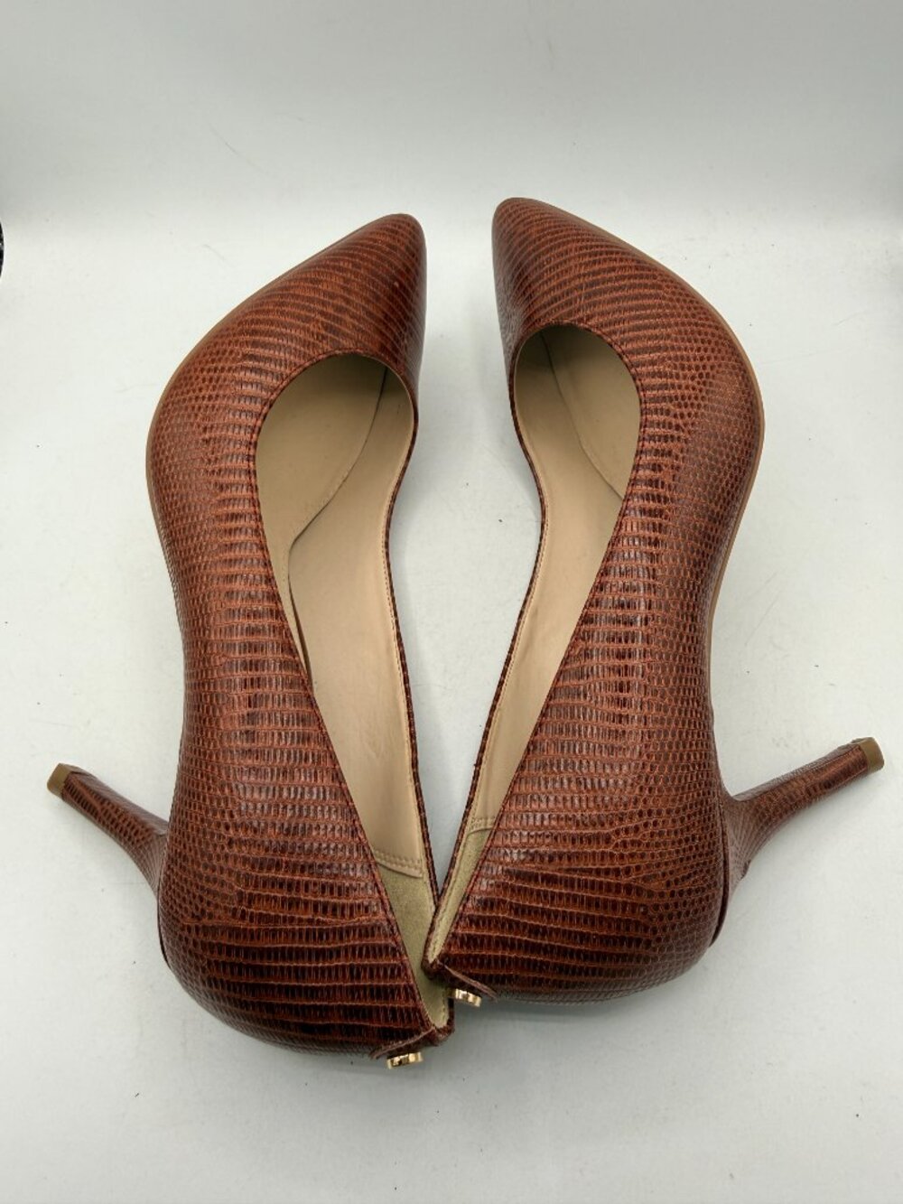 Cole Haan Brown Embossed Leather Pumps Pointed Toe Heels Classic Career - Picture 9 of 9